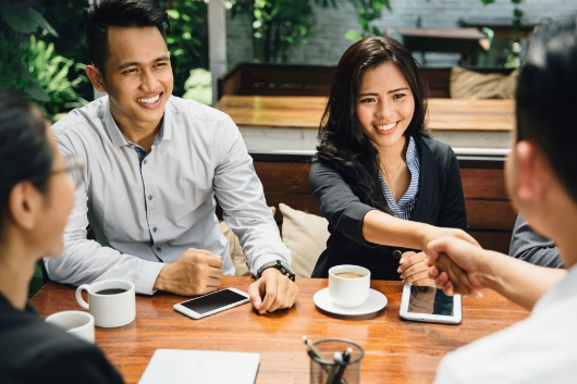 Morning greetings in Vietnam reflect respect and help build trustful connections